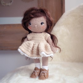 Robe printemps pour poupée : patron au crochet PDF