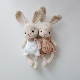 Patron lapin au crochet PDF – Doudou bébé, niveau débutant