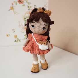 Kit Crochet Cannelle, demoiselle d'automne – Coffret Complet, Patron PDF