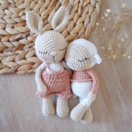 Les minis du bonheur : Coton le lapin & Pelote l'agneau : Patron Au Crochet PDF