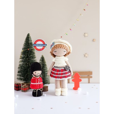 Livre "Poupées & amigurumis de Noël So British au crochet" Les éditions de saxe