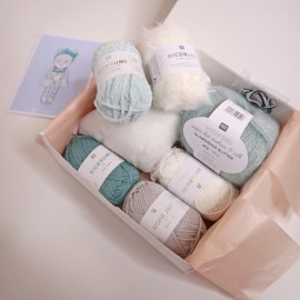 Kit Crochet Alaska, renarde polaire – Coffret Complet, Patron PDF