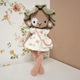 Patron Robe Bohème Amigurumi Crochet Gratuit PDF