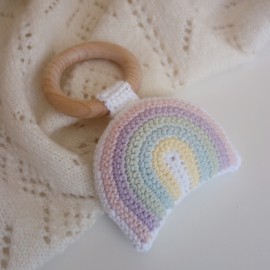 Patron Hochet Arc en Ciel Crochet Gratuit PDF