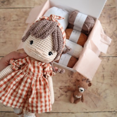 Kit Crochet Suzie, jolie girafe – Coffret Complet, Patron PDF